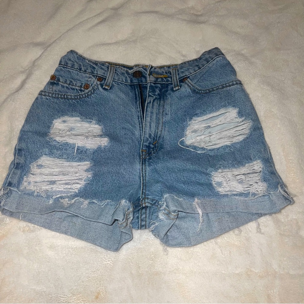 Levi’s 512 Ripped Jean Women’s Shorts